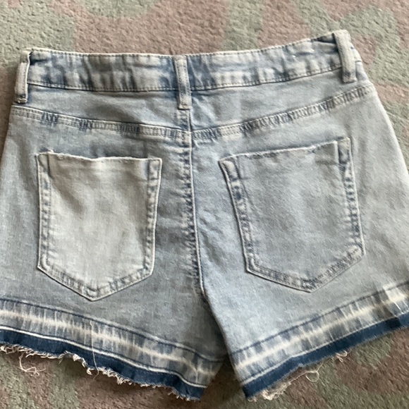 Retro Ban-jara Jean shorts- size 28 - Picture 3 of 3